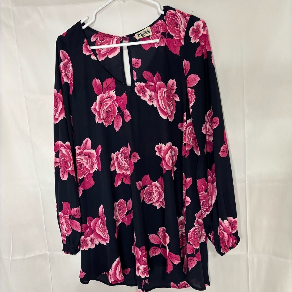 Womens size medium show me your mumu brand tunic blouse, #H814